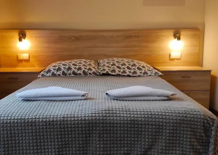 Hosana Goscinne I Privat bolig