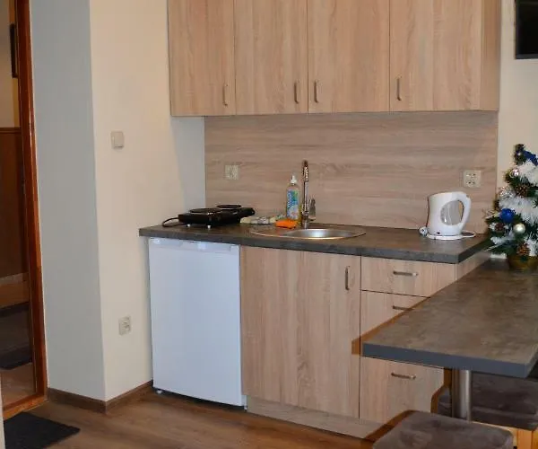 Hosana Goscinne I Privat bolig *